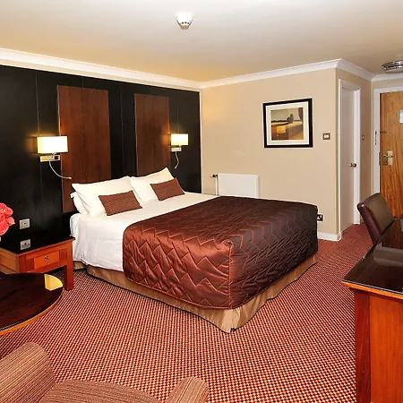 Stirling Highland Hotel- Part Of The Cairn Collection-3
